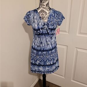 NWT Amy Byer tween top with necklace